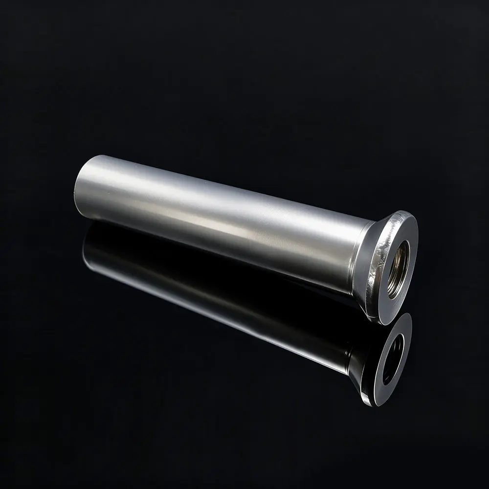 Cavum Threaded Sleeve flanged