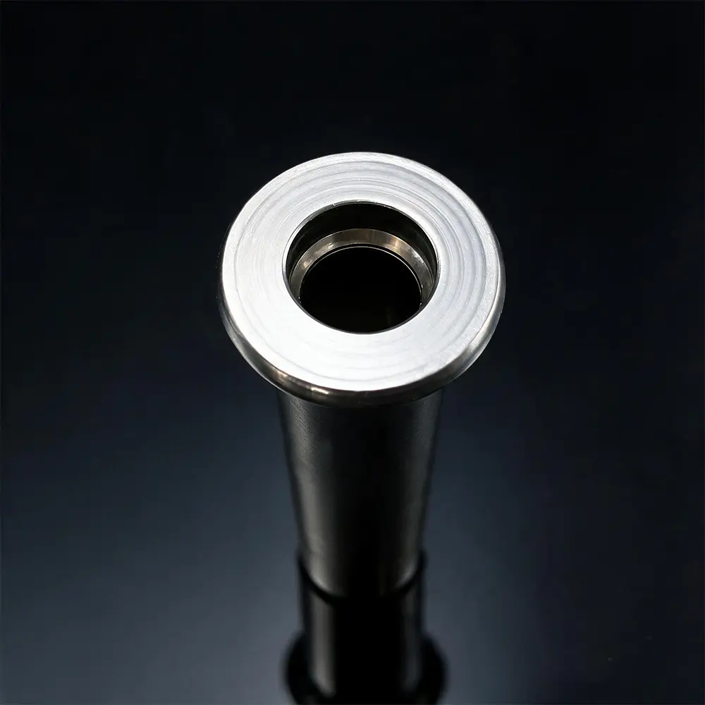 Cavum Threaded Sleeve flanged